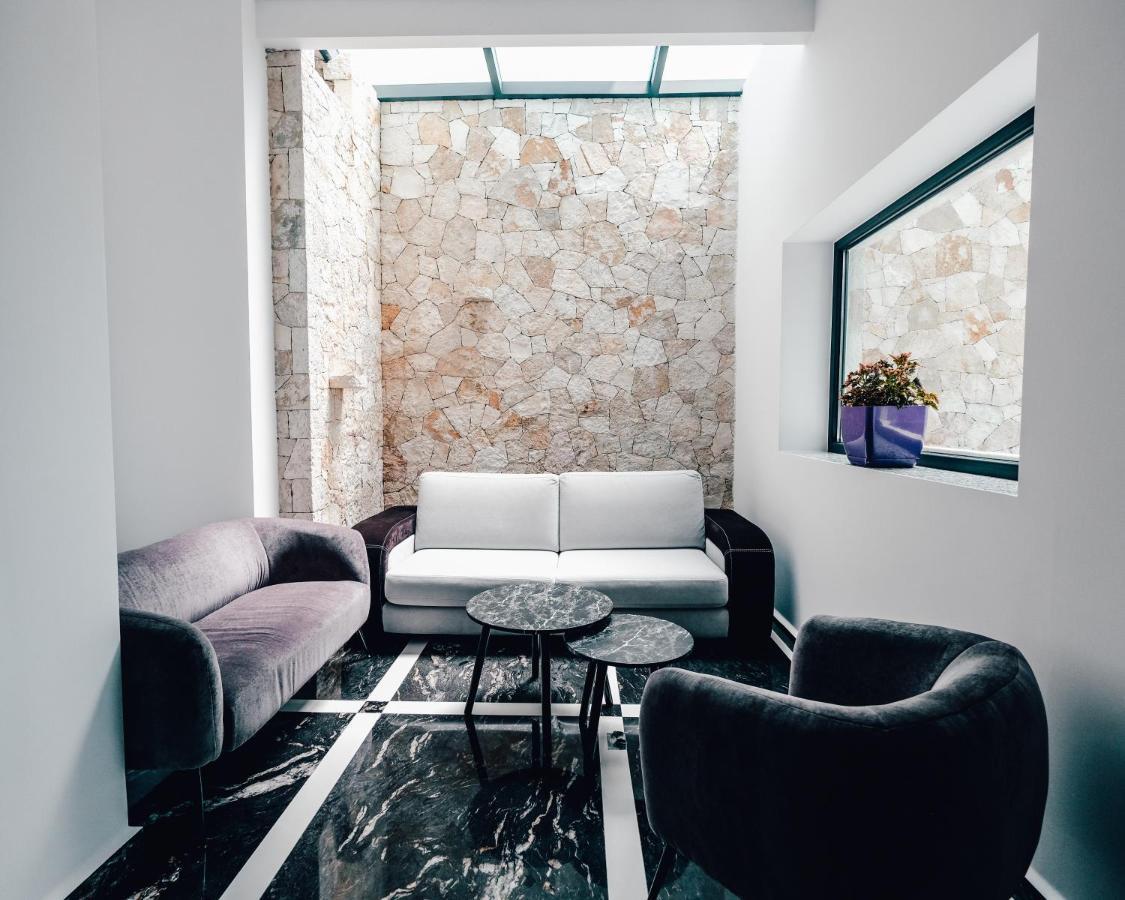 El Primero Hotel Sarandë Eksteriør bilde