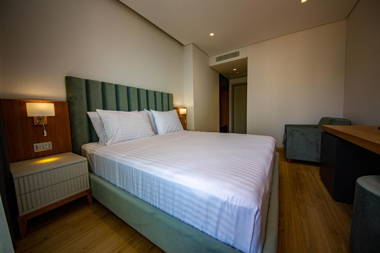 El Primero Hotel Sarandë Eksteriør bilde